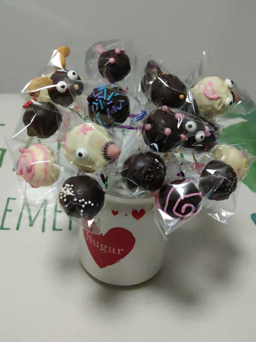 《Tinrry下午茶》教你做棒棒糖蛋糕