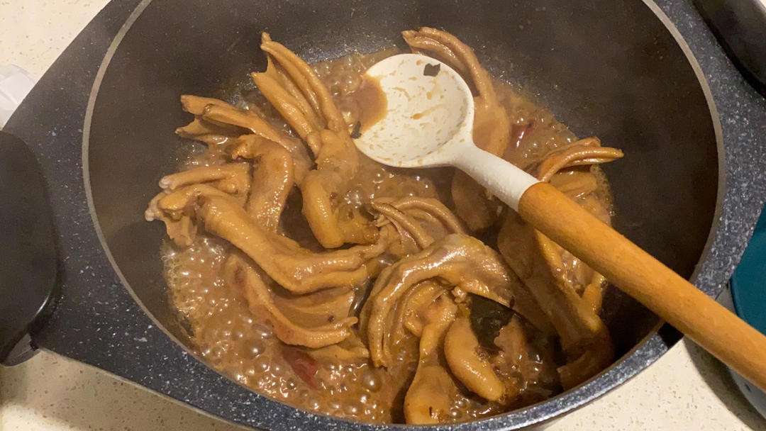 超级简单（卤鸭爪）