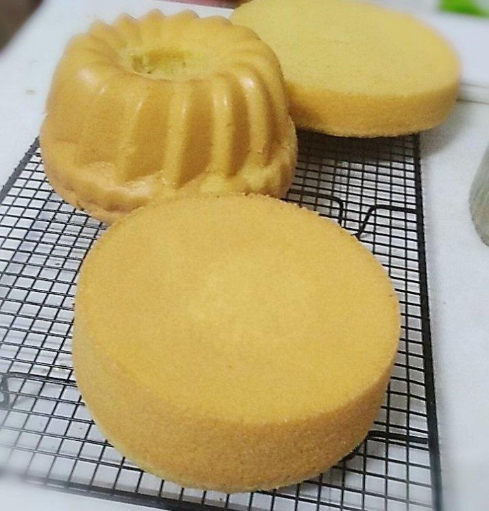 后蛋法萨瓦林蛋糕[2个七寸]
