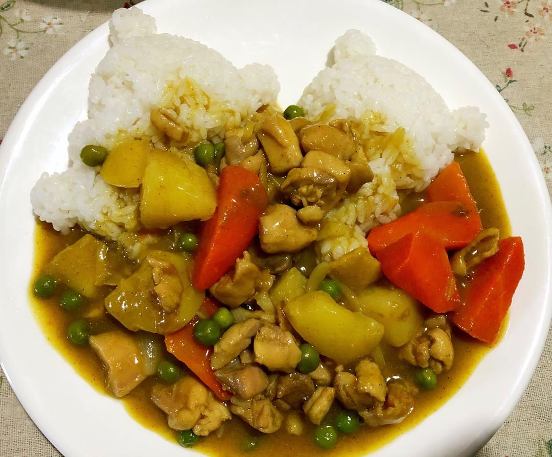 咖喱鸡肉饭
