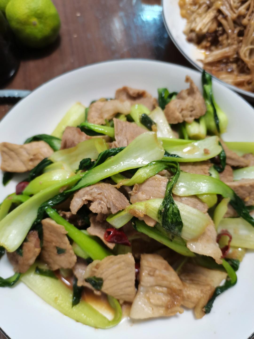 油菜炒肉