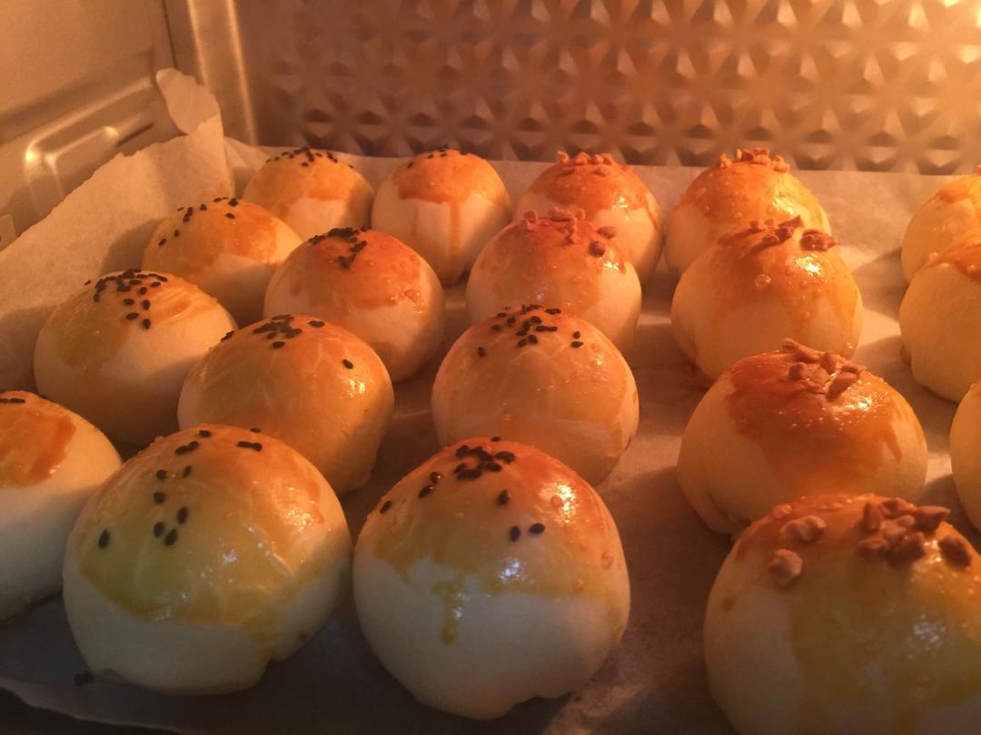 蛋黄酥