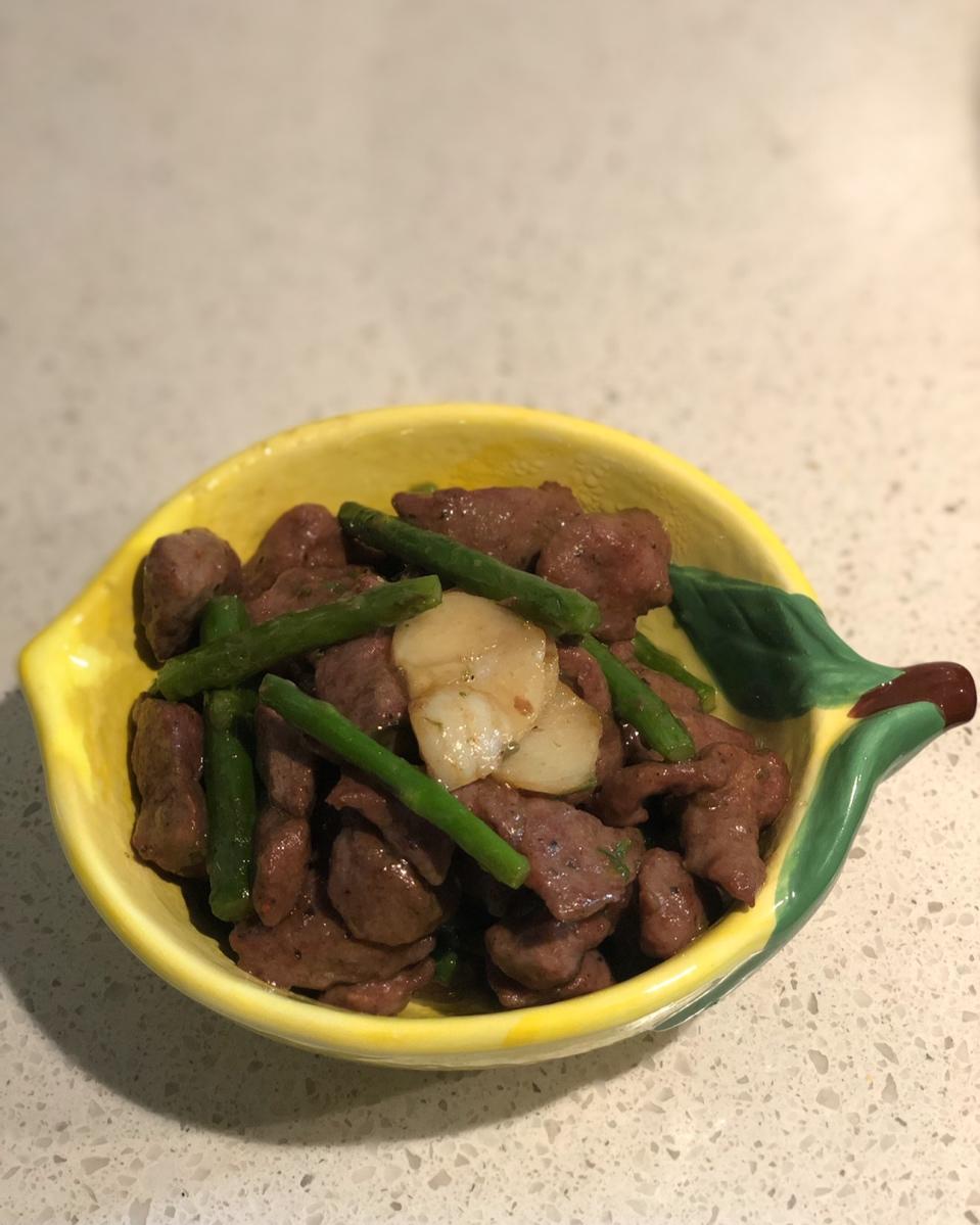 芦笋爆汁牛肉（视频教程）