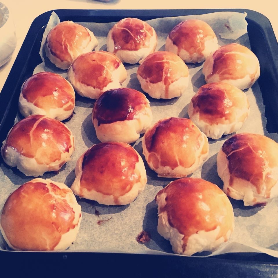 泳式鲜肉榨菜月饼