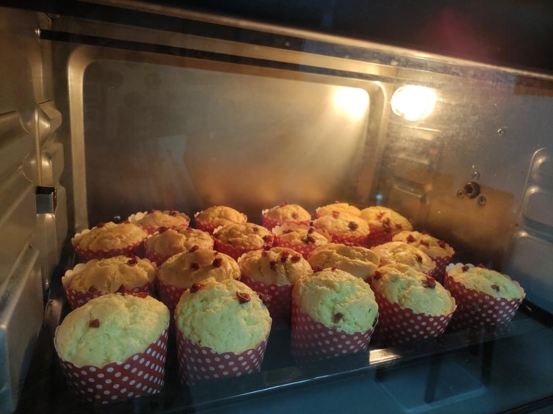 少女心的香蕉蔓越莓玛芬