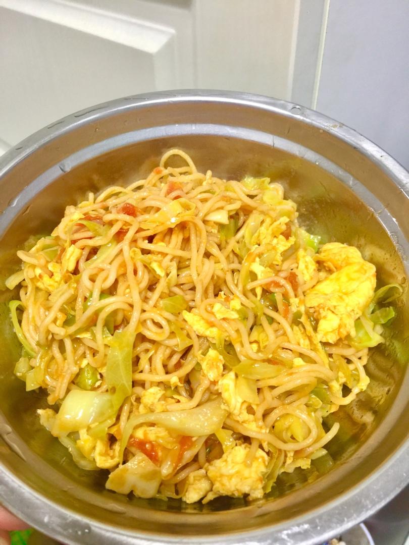 蒸面条版的【番茄鸡蛋炒面】