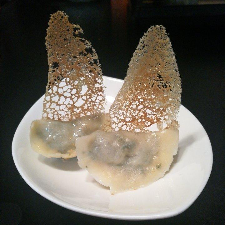 冰花蕾丝煎饺