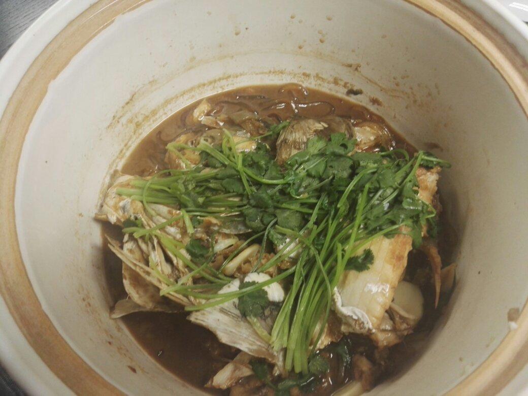 张亮砂锅鱼头—中餐厅