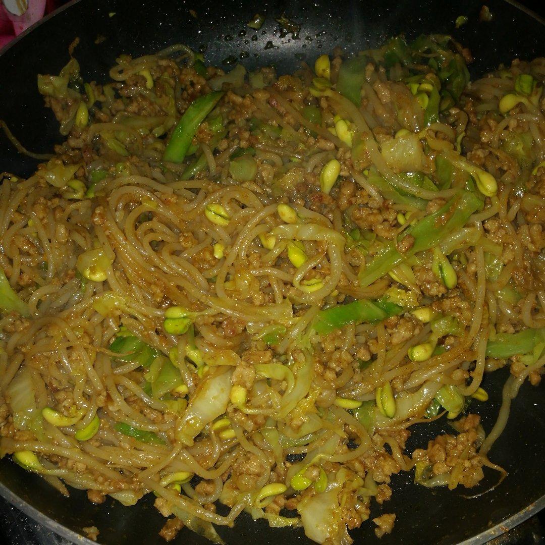 咖喱炒米粉