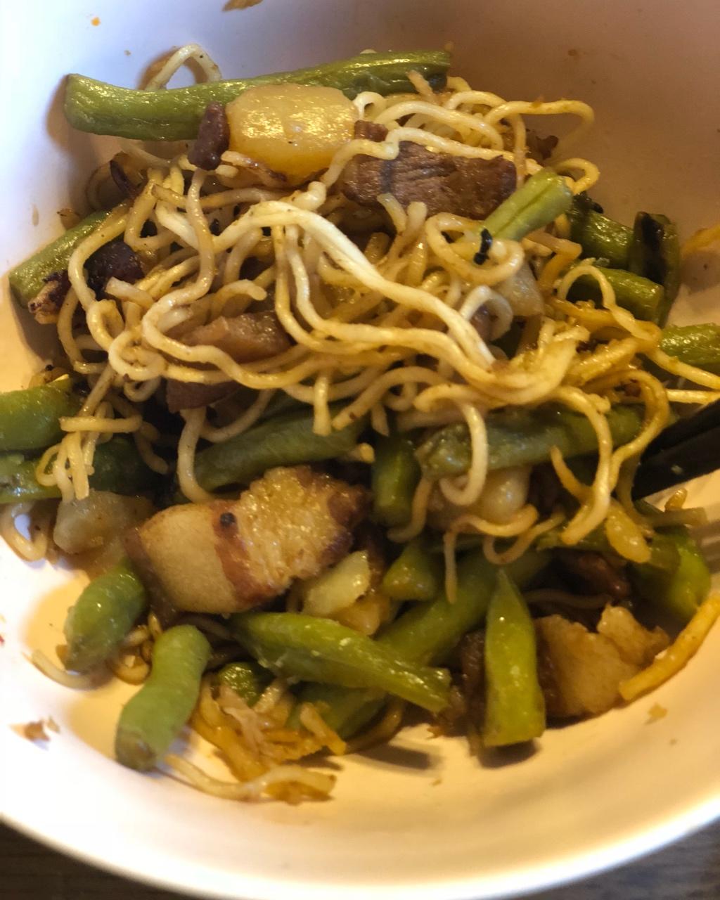 土豆豆角肉焖面