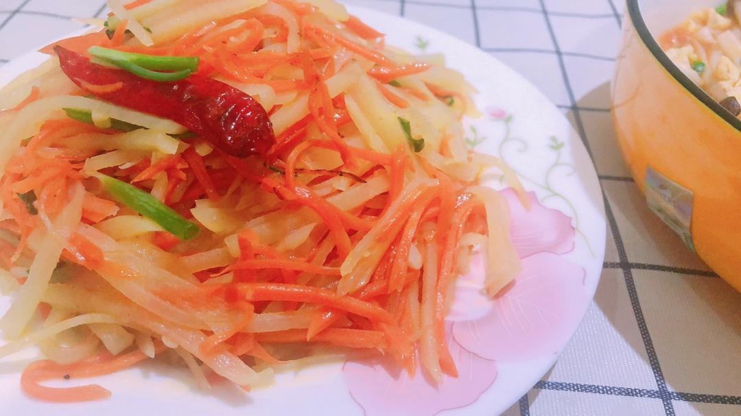 脆炒土豆丝