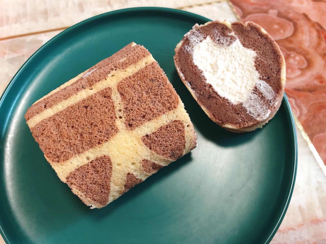 长颈鹿蛋糕卷（可可粉版）