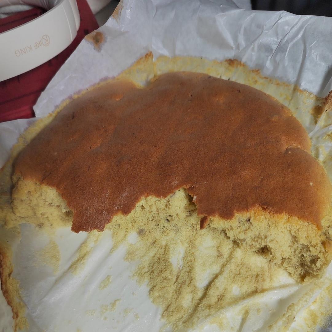 香蕉古早味蛋糕