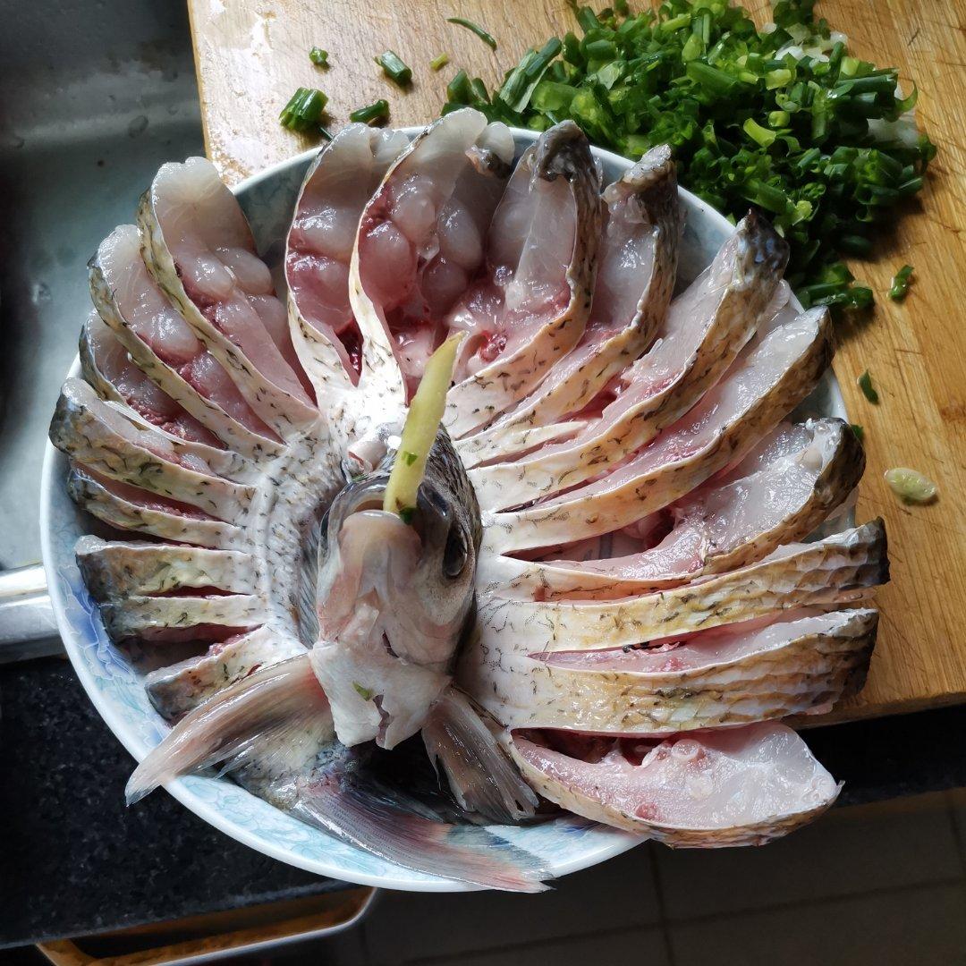 清蒸鳊鱼