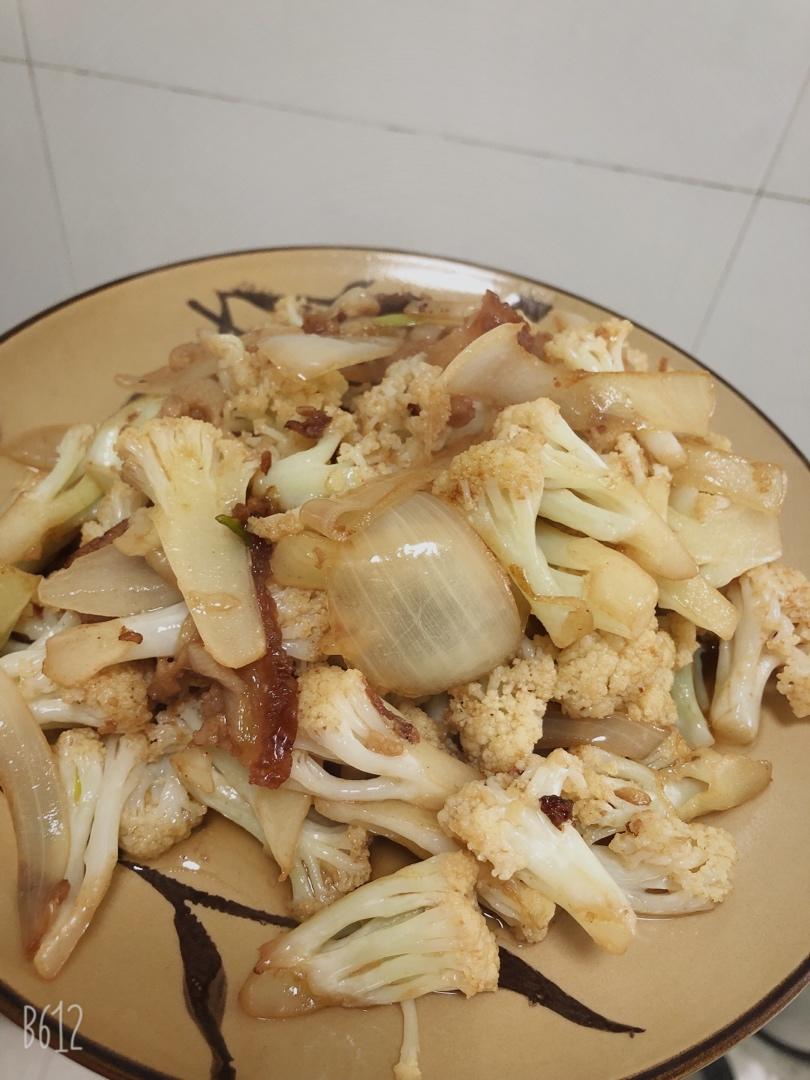 和饭店一个味道的干锅花菜