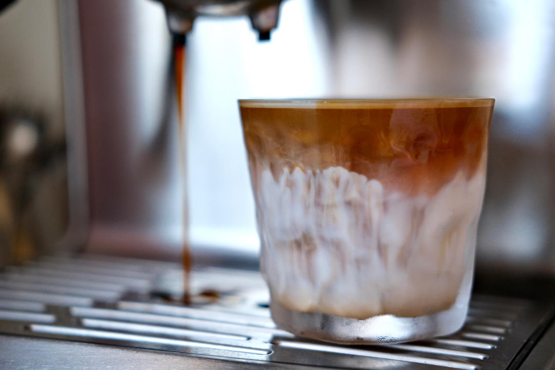 【冠军的咖啡配方】之超简单的“Dirty coffee脏脏咖啡”