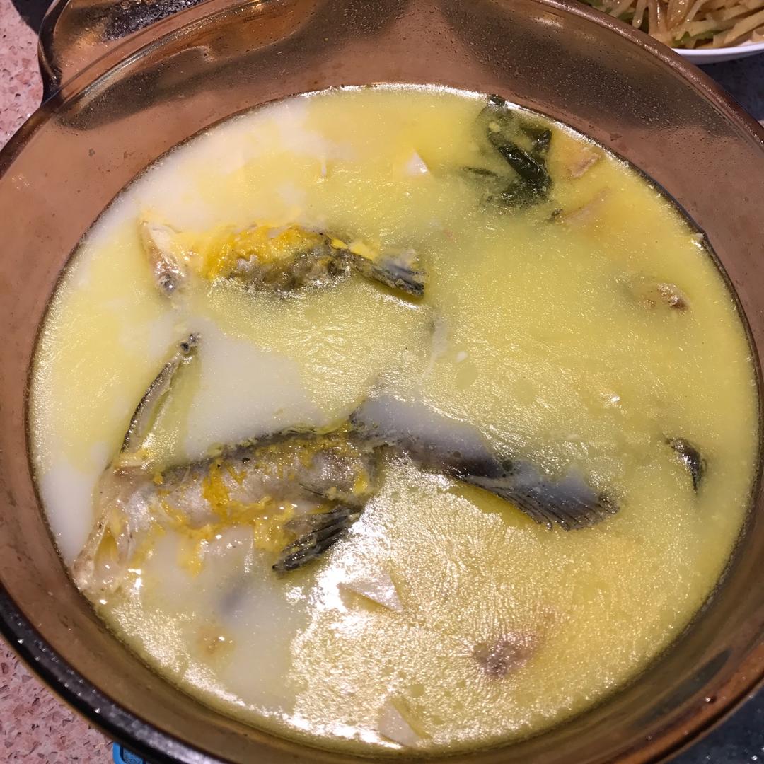 昂子鱼豆腐汤