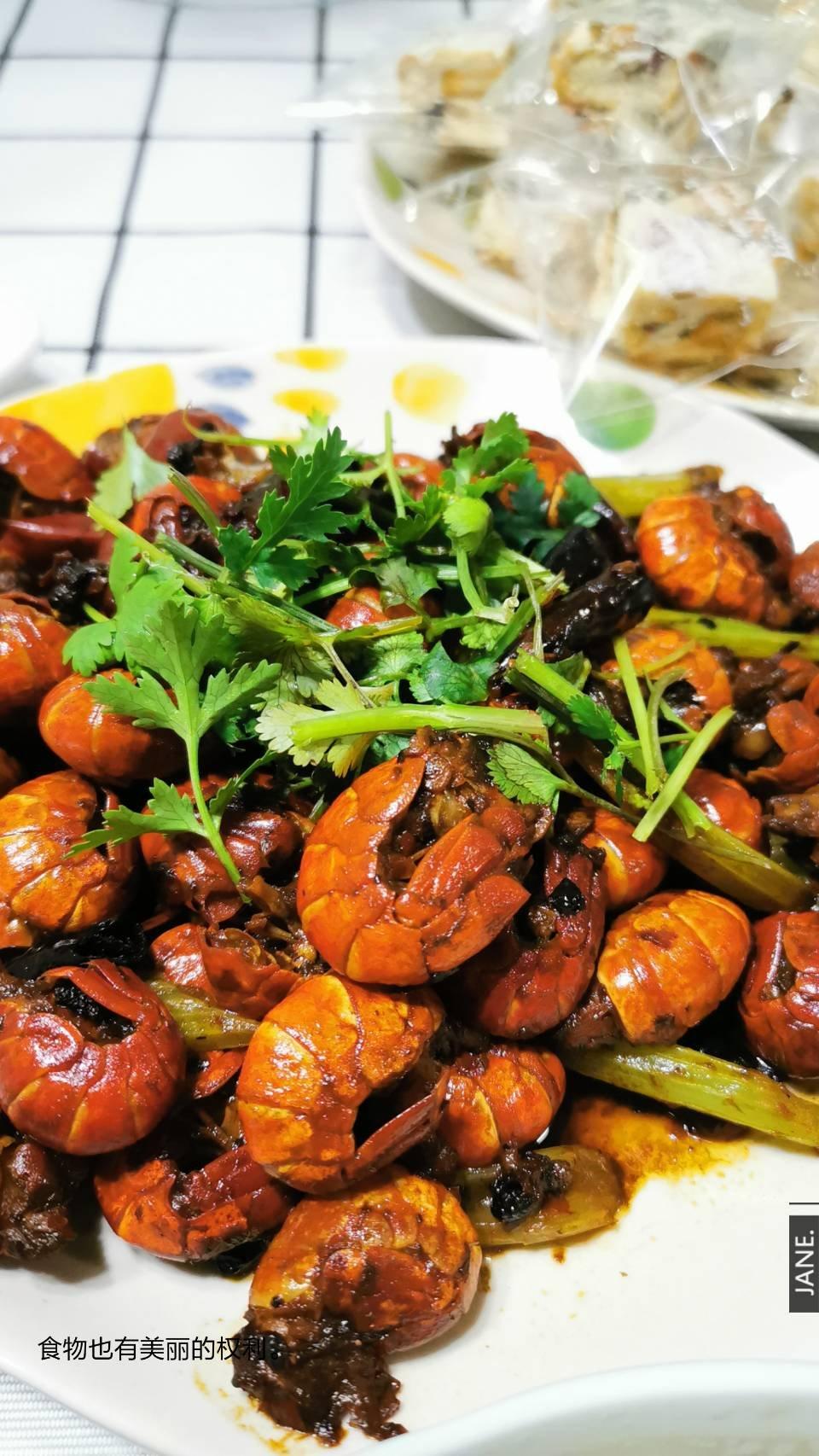 麻辣炒虾尾