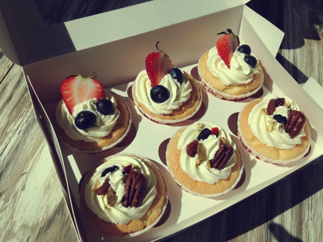 淡奶油纸杯蛋糕