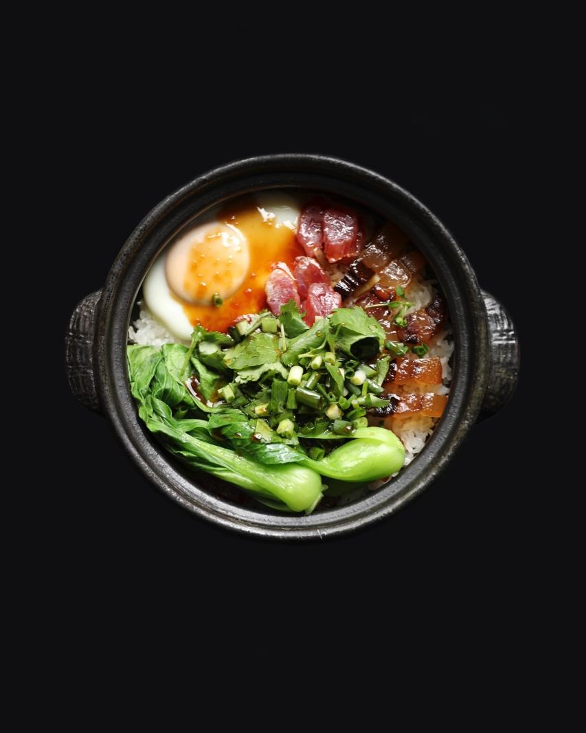广式腊味煲仔饭
