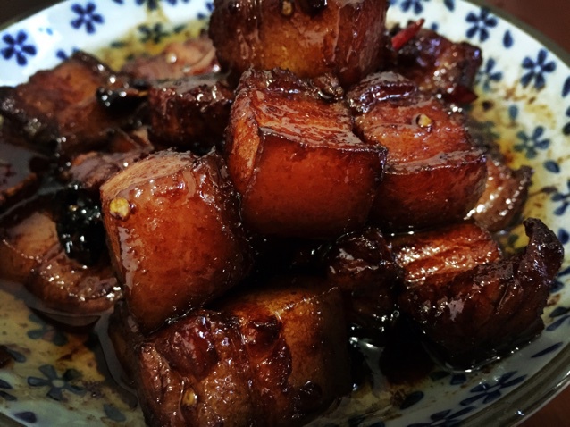 不焯水不放油的家常红烧肉