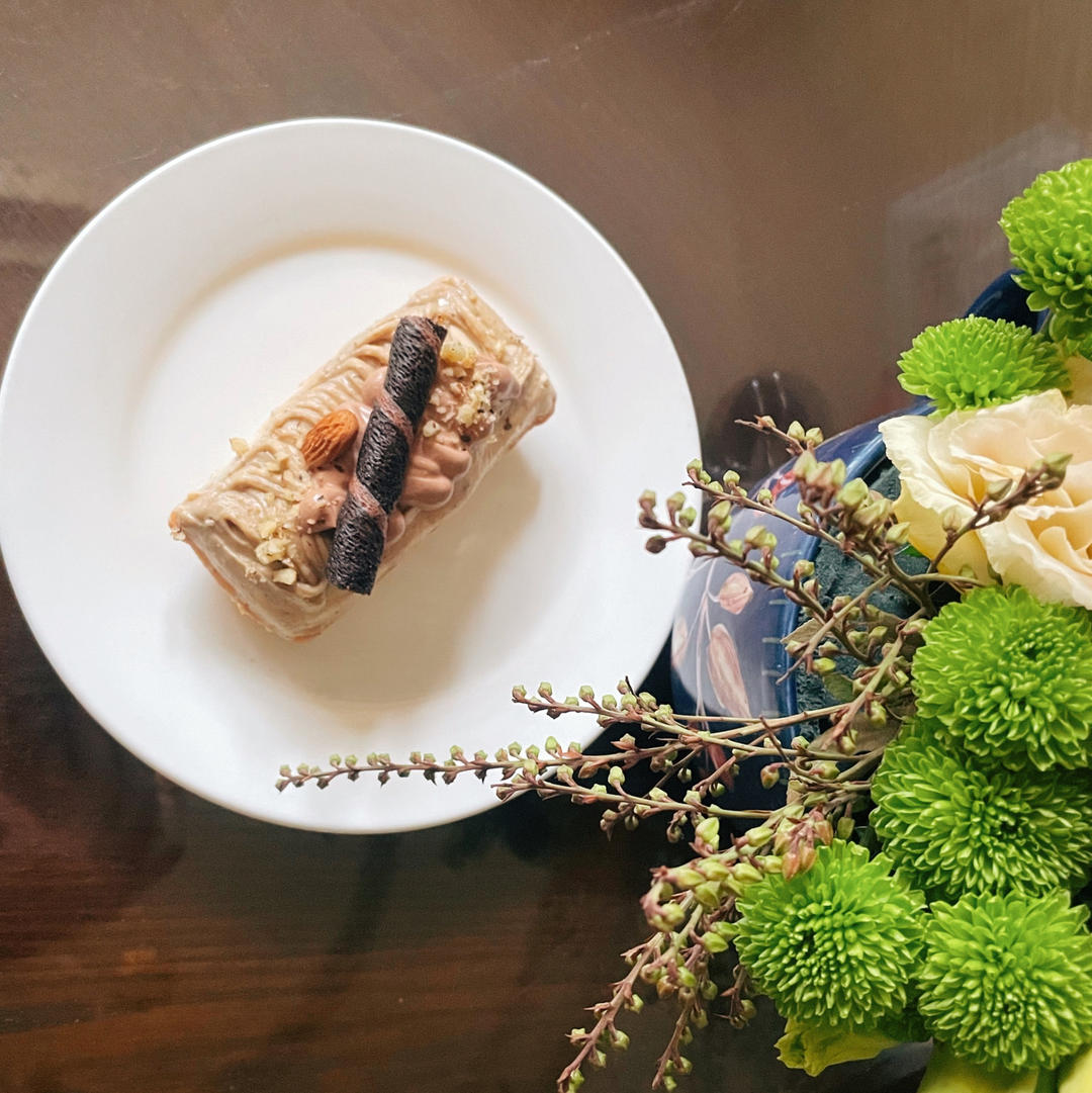 蕾伊诺尔Reii Nol-复合咖啡可可榛果风味的奶油栗子塔<熊谷裕子>