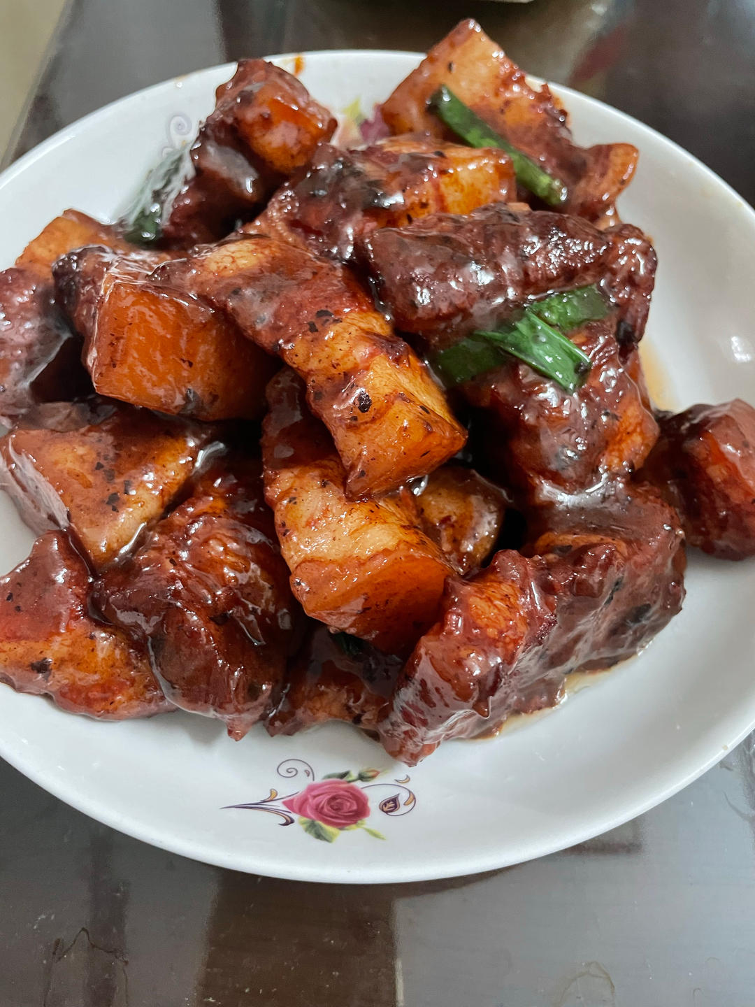 南乳炖肉