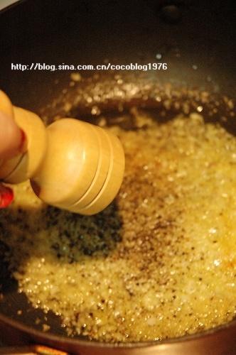 黑椒牛排速成法（付黑椒汁做法）的做法 步骤10