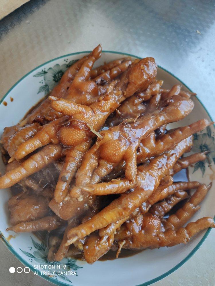 “销魂”卤鸡爪