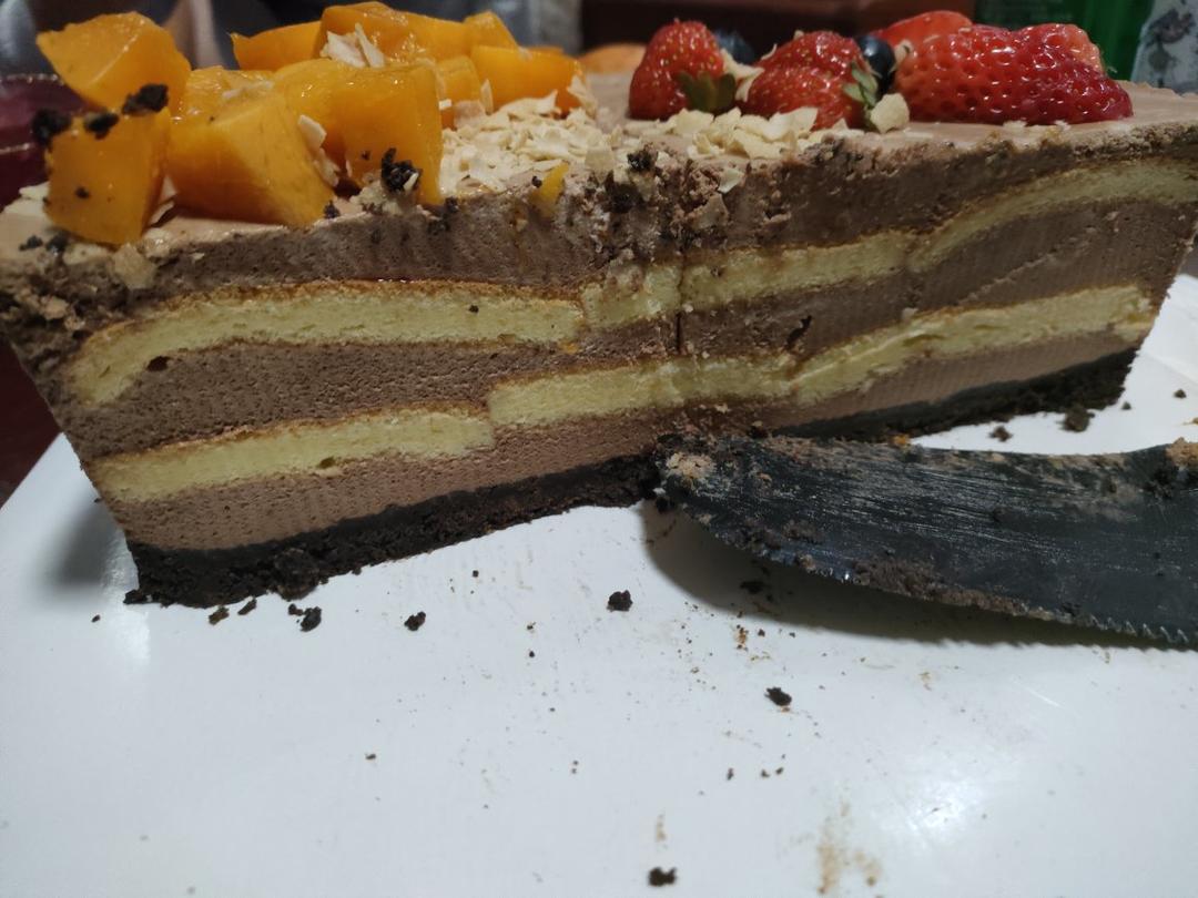 8寸可可巧克力慕斯蛋糕