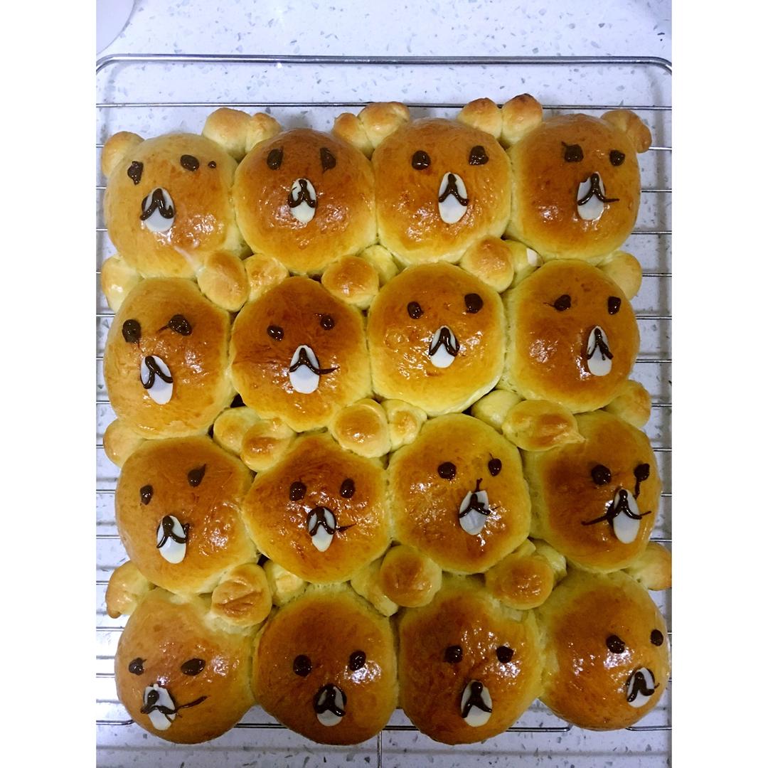 小熊挤挤面包