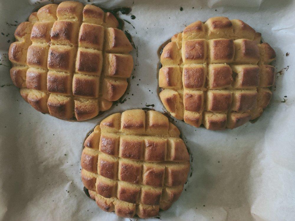 依依6lkg088043做的葵花饼玉米面饼烤箱版