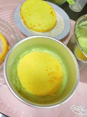 枺翠绿奶酪蛋糕           (枺茶雪糕蛋糕的味道)的做法 步骤10