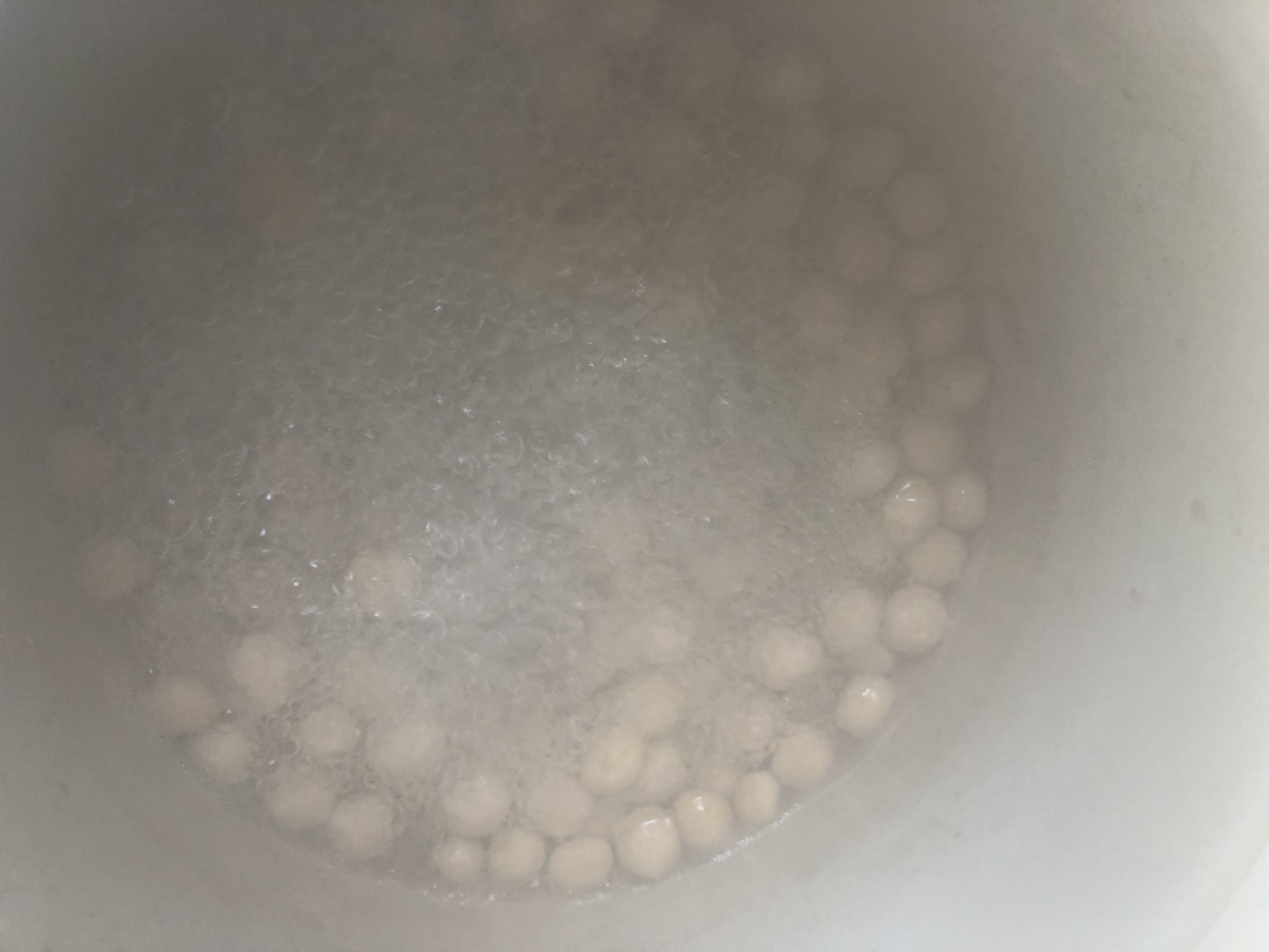奶茶里的珍珠的做法 步骤4