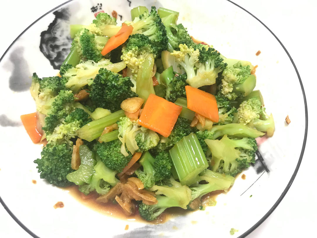 凉拌西兰花-辣的