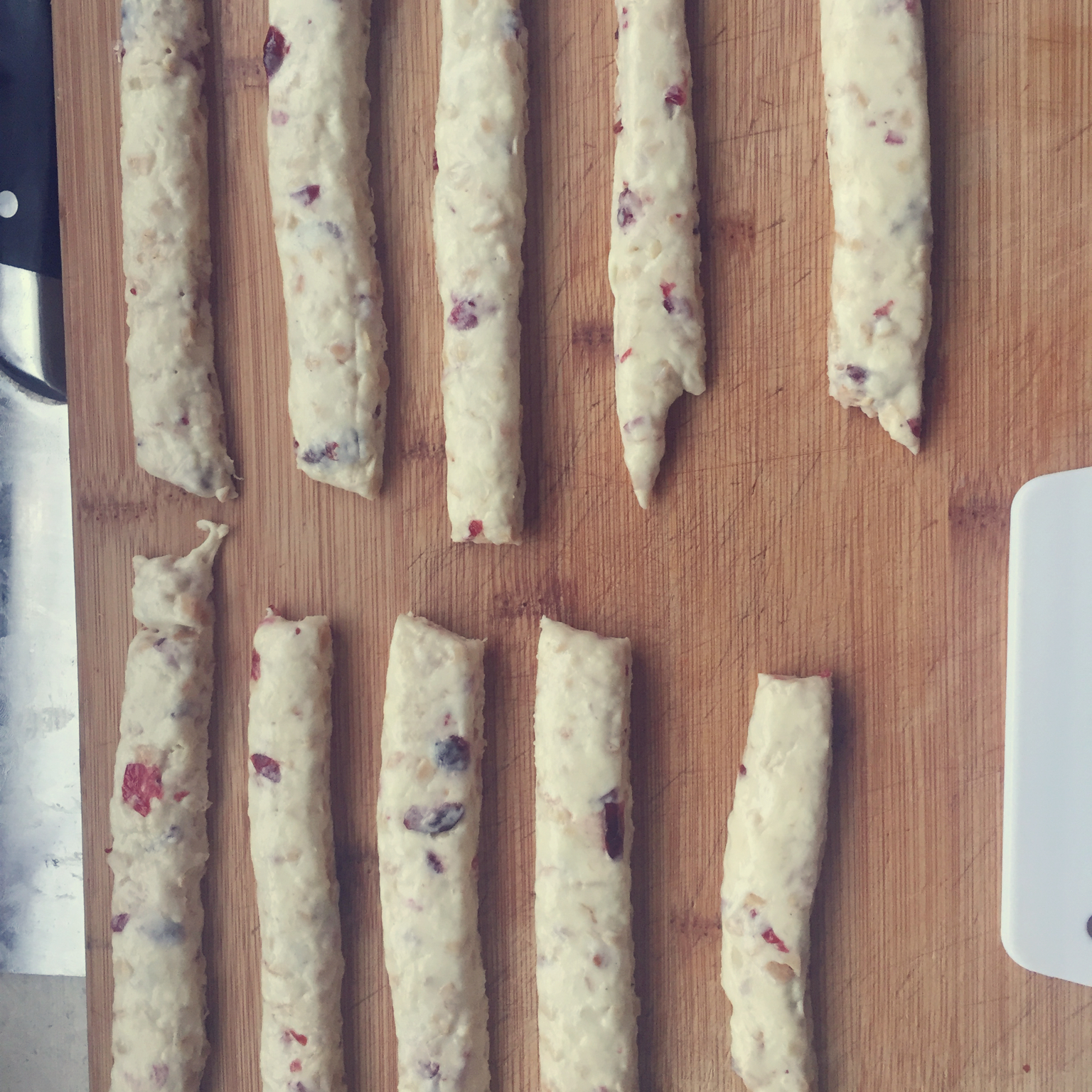 视频：用棉花糖制作超级好吃的杏仁蔓越莓牛轧糖