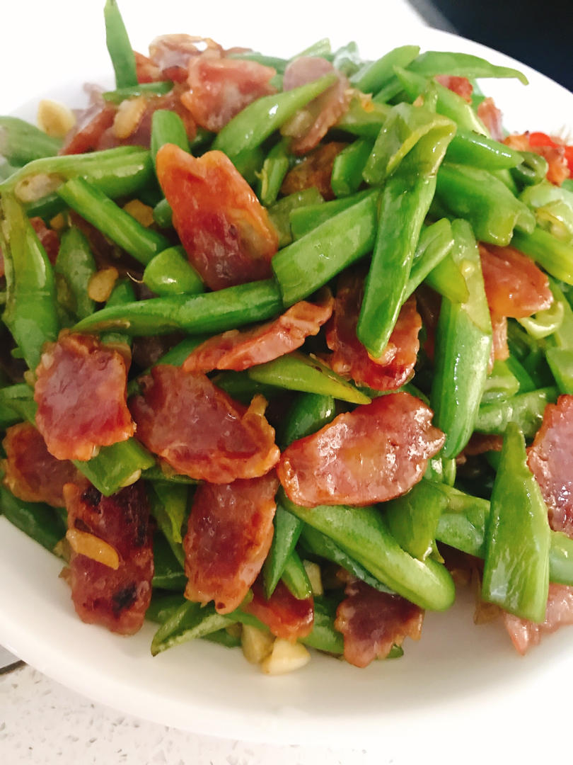 豆角炒腊肠