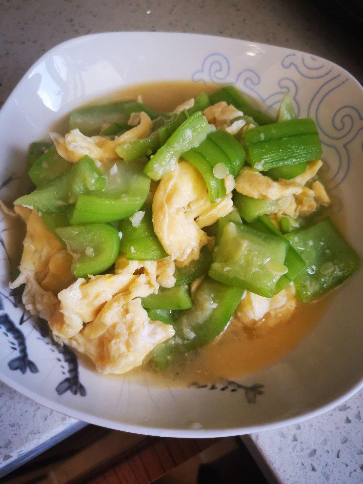 丝瓜炒鸡蛋5分钟夏日防暑快炒