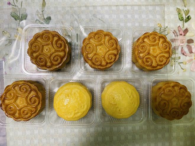 奶黄椰蓉月饼试验（两种饼皮，馅料蒸制版）的做法