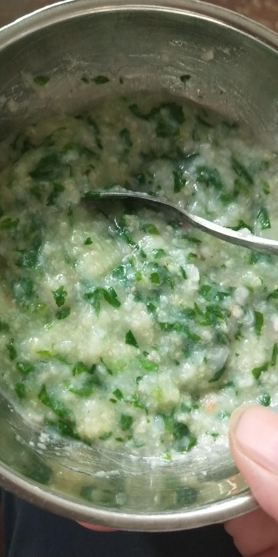 虾泥菠菜粥(辅食)