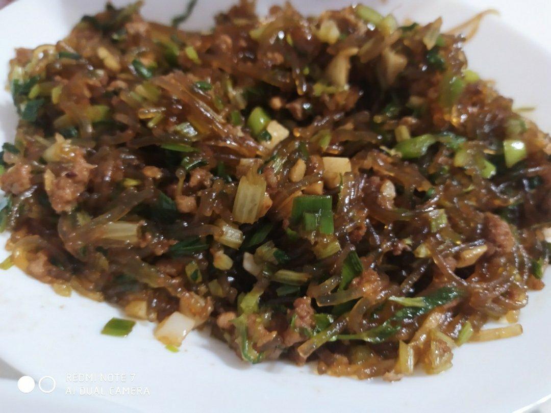 厨师长教你：“蚂蚁上树”的家常做法，非常详细的讲解