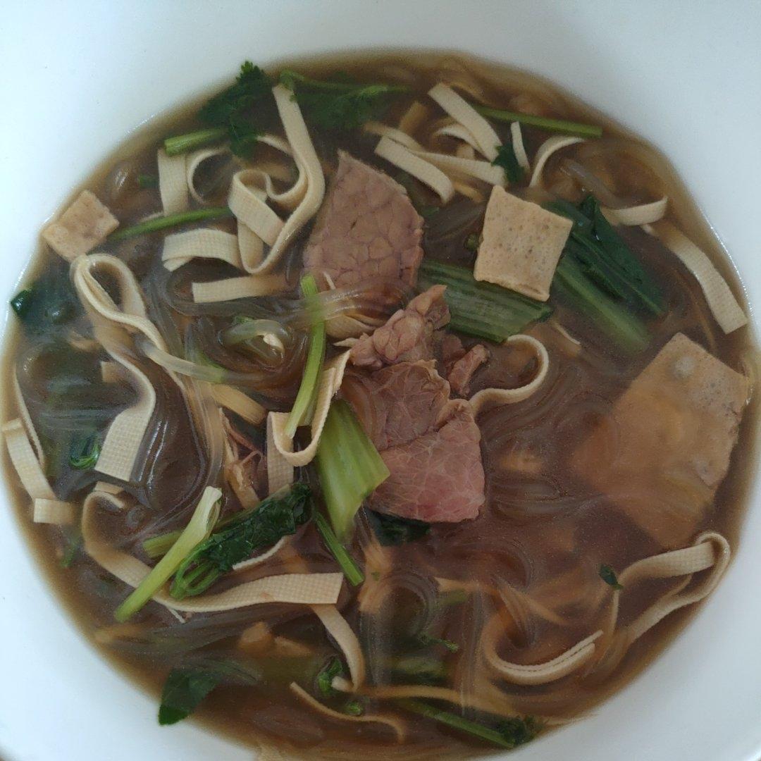 牛肉粉丝汤