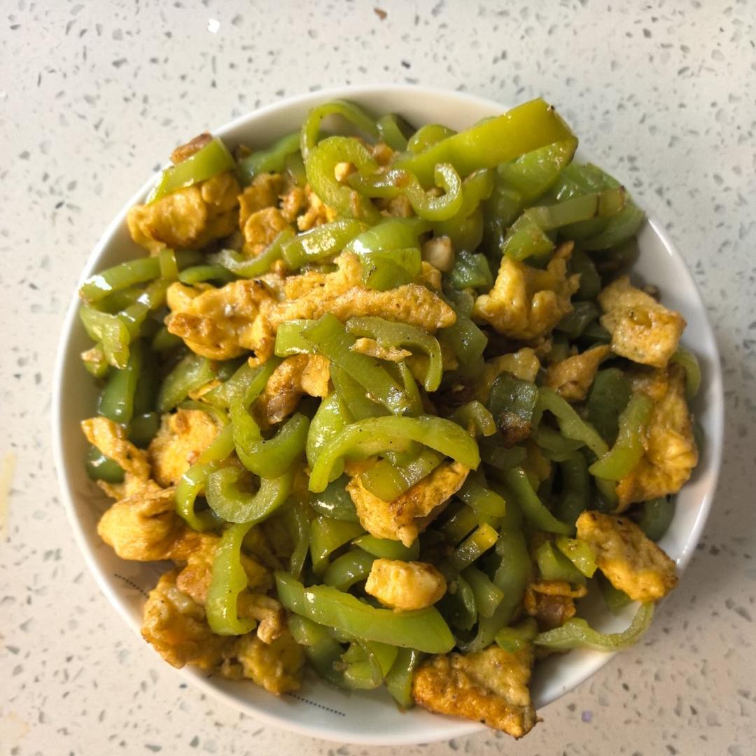 厨房小白秒变大厨的尖椒炒鸡蛋