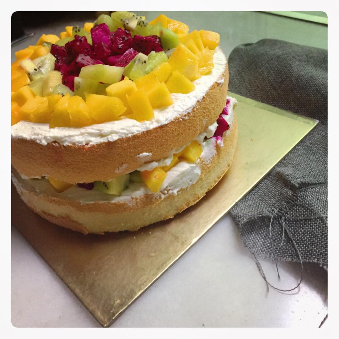 【零失败】不会裱花没关系的水果裸蛋糕 芒果裸蛋糕 完美戚风胚