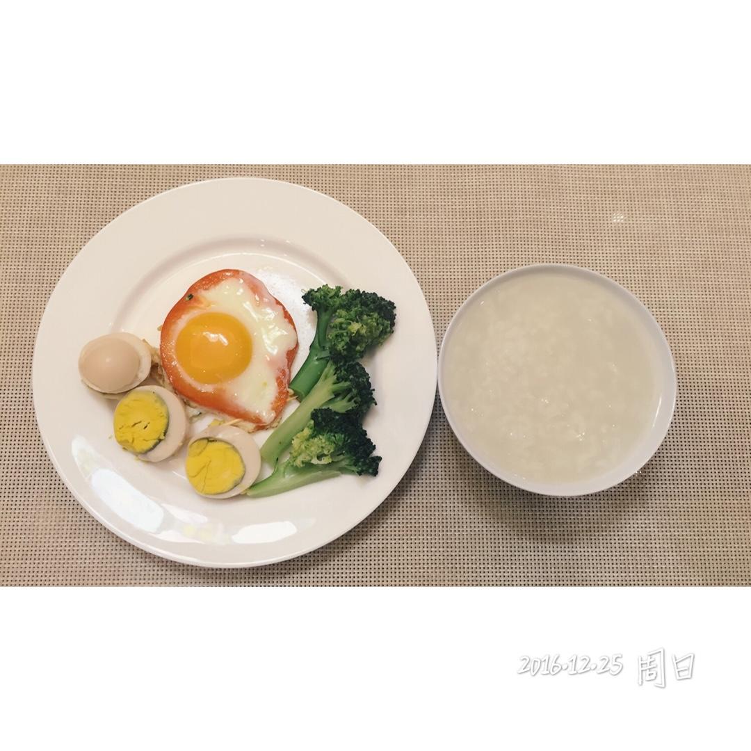 彩椒圈太阳花煎蛋