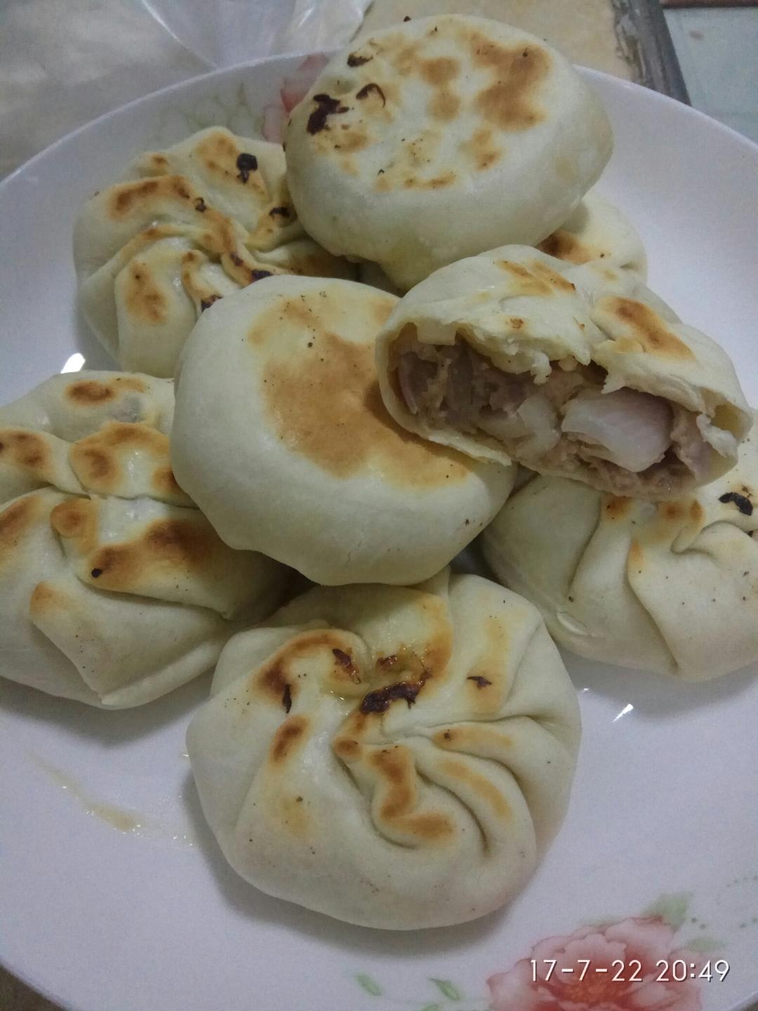 猪肉洋葱馅饼