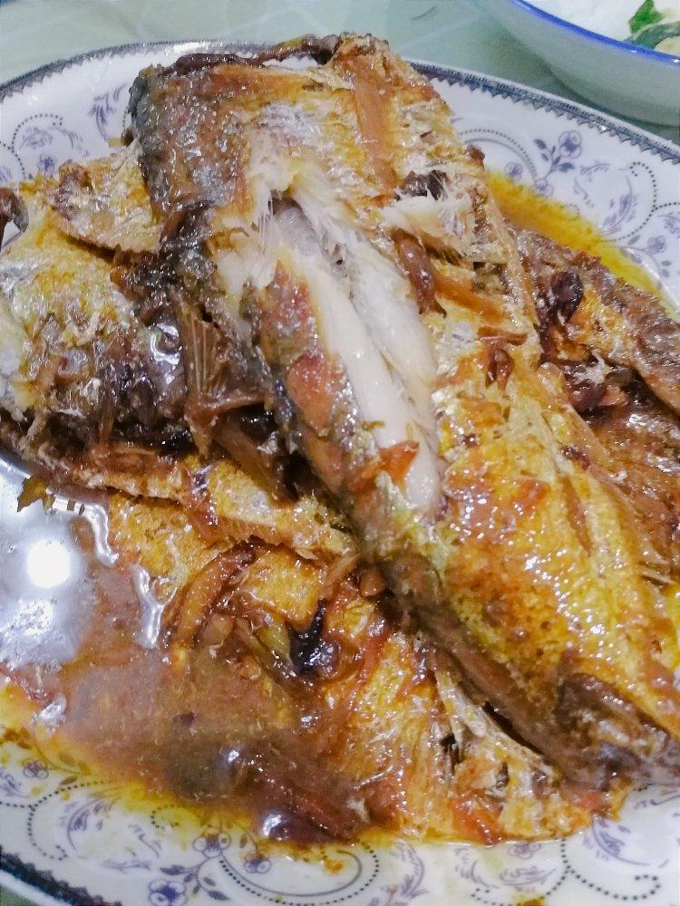 红烧鲫鱼