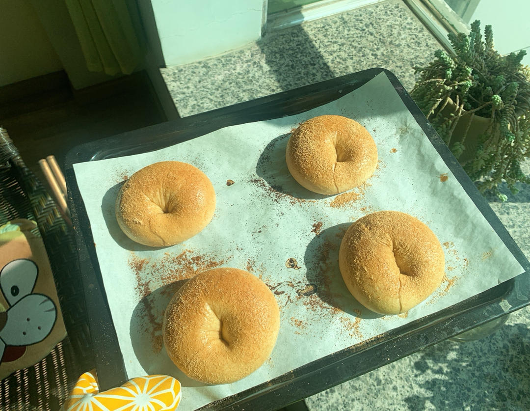 朴实无华的黄豆黑糖贝果