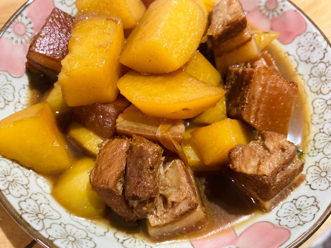 红烧肉炖土豆（丝毫不腻）