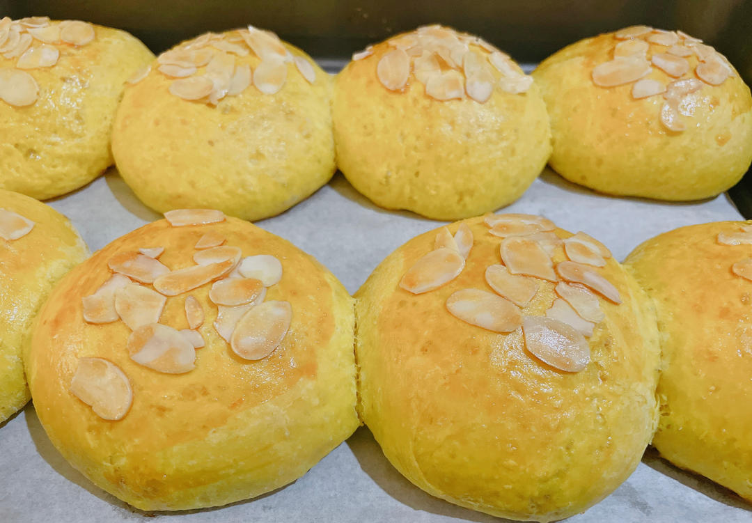 椰香南瓜小餐包🎃甜蜜柔软🥥金灿灿